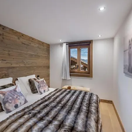 Confortable Et Renove, Ce Grand Chalet Avec Jacuzzi Holiday home